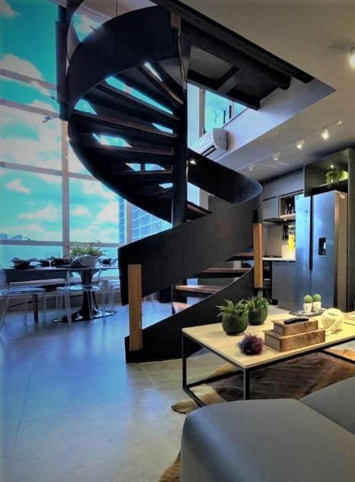 Apartamento Duplex Manhattan Com 2 Suites Casal E Solteiro E Reversivel جويانيا المظهر الخارجي الصورة