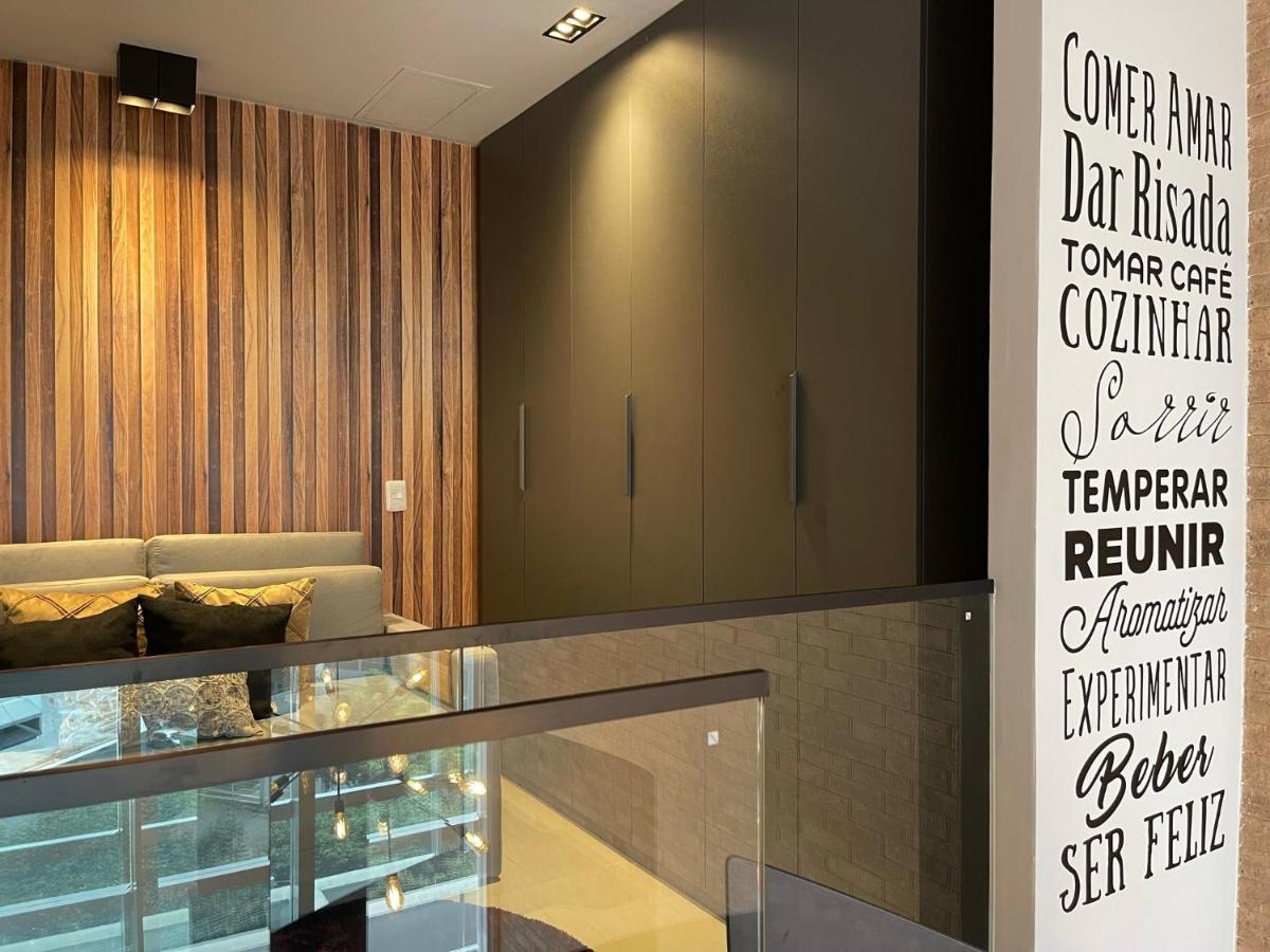 Apartamento Duplex Manhattan Com 2 Suites Casal E Solteiro E Reversivel جويانيا المظهر الخارجي الصورة